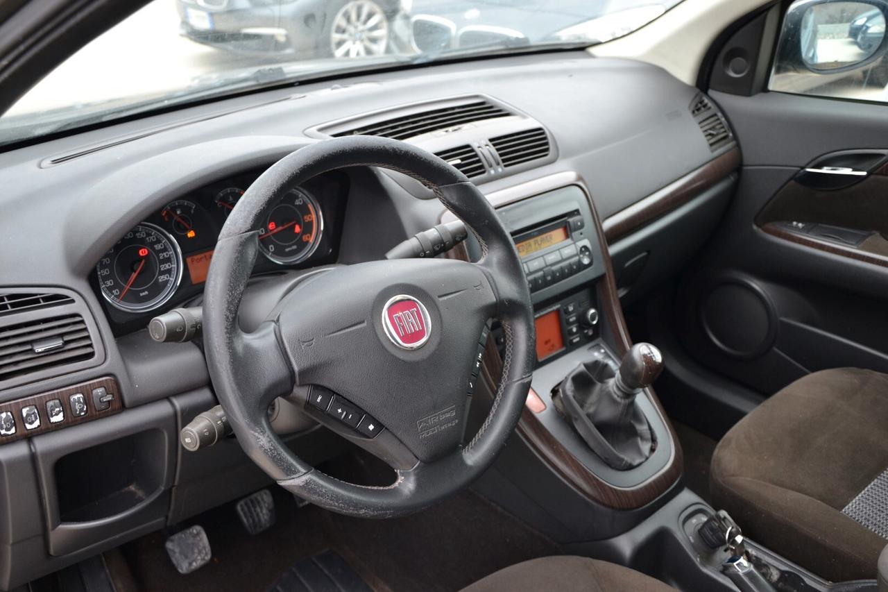 Fiat Croma 1.9 Multijet Emotion