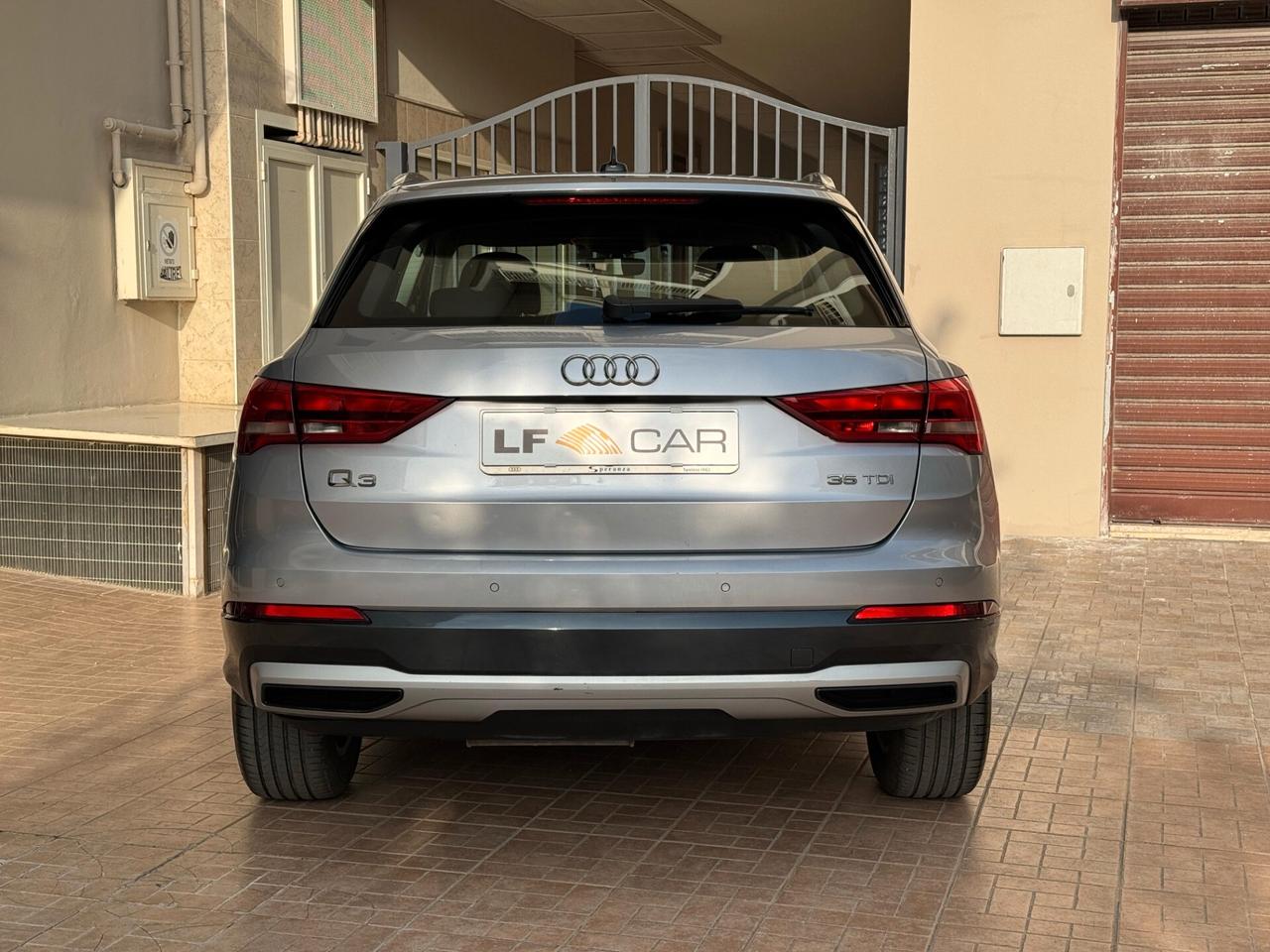 Audi Q3 35 TDI S tronic Business Advanced 2.0 150 cv