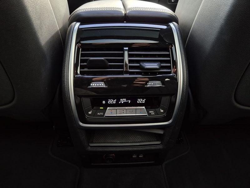 BMW X7 xdrive 40d 48V MSport Pro auto 7p.ti