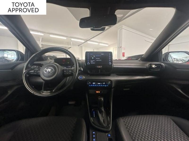 Toyota Yaris 1.5 HYBRID STYLE