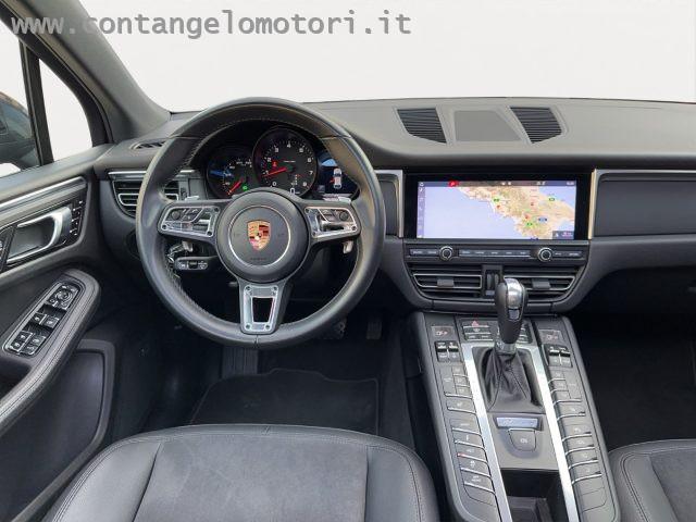 PORSCHE Macan 2.0