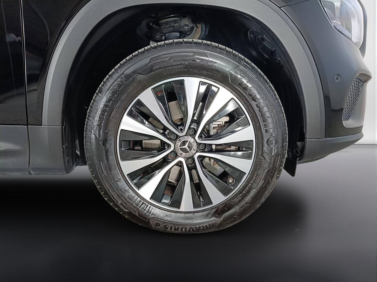 Mercedes-Benz GLB - X247 2019 - GLB 180 d Sport auto