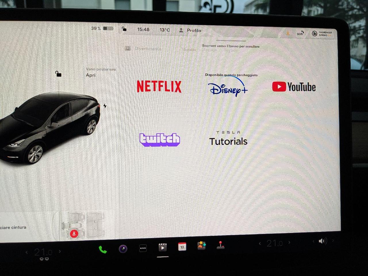 Tesla Model Y 440 cv Long Range Dual Motor Tetto Cruise adattivo