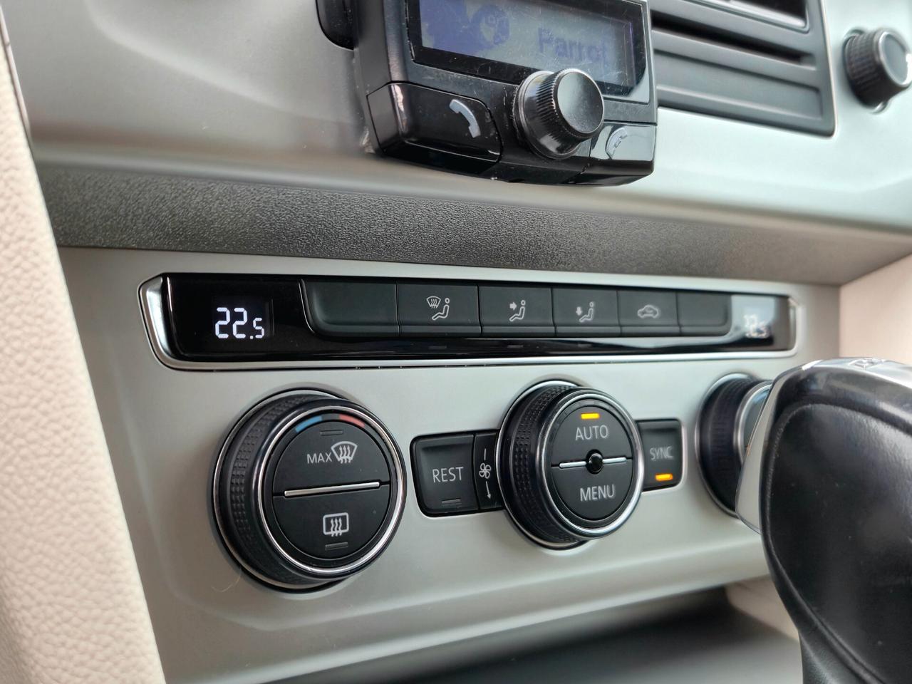 Volkswagen Passat Variant R-Line 1.6 TDI DSG