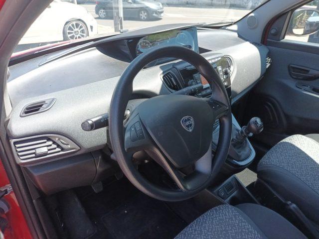 LANCIA Ypsilon 1000 HYBRID SILVER 70CV STEREO USB ITALIA