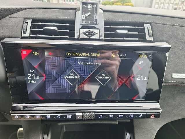 DS DS 7 Crossback 1.5 BlueHDi 130cv EAT8 PERFORMANCE LINE+ USATO