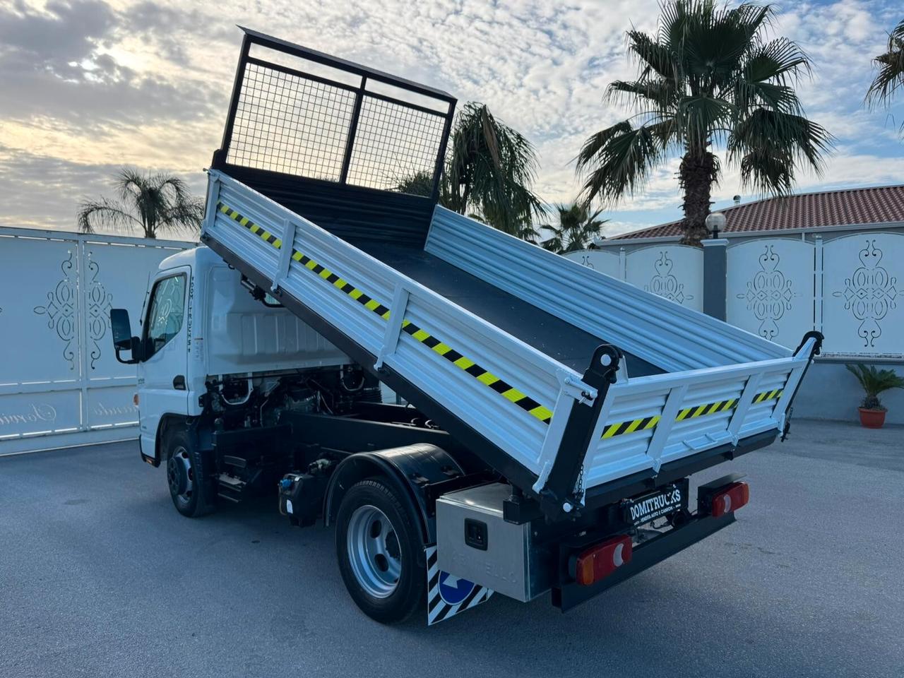 MITSUBISHI FUSO CANTER RIBALTABILE