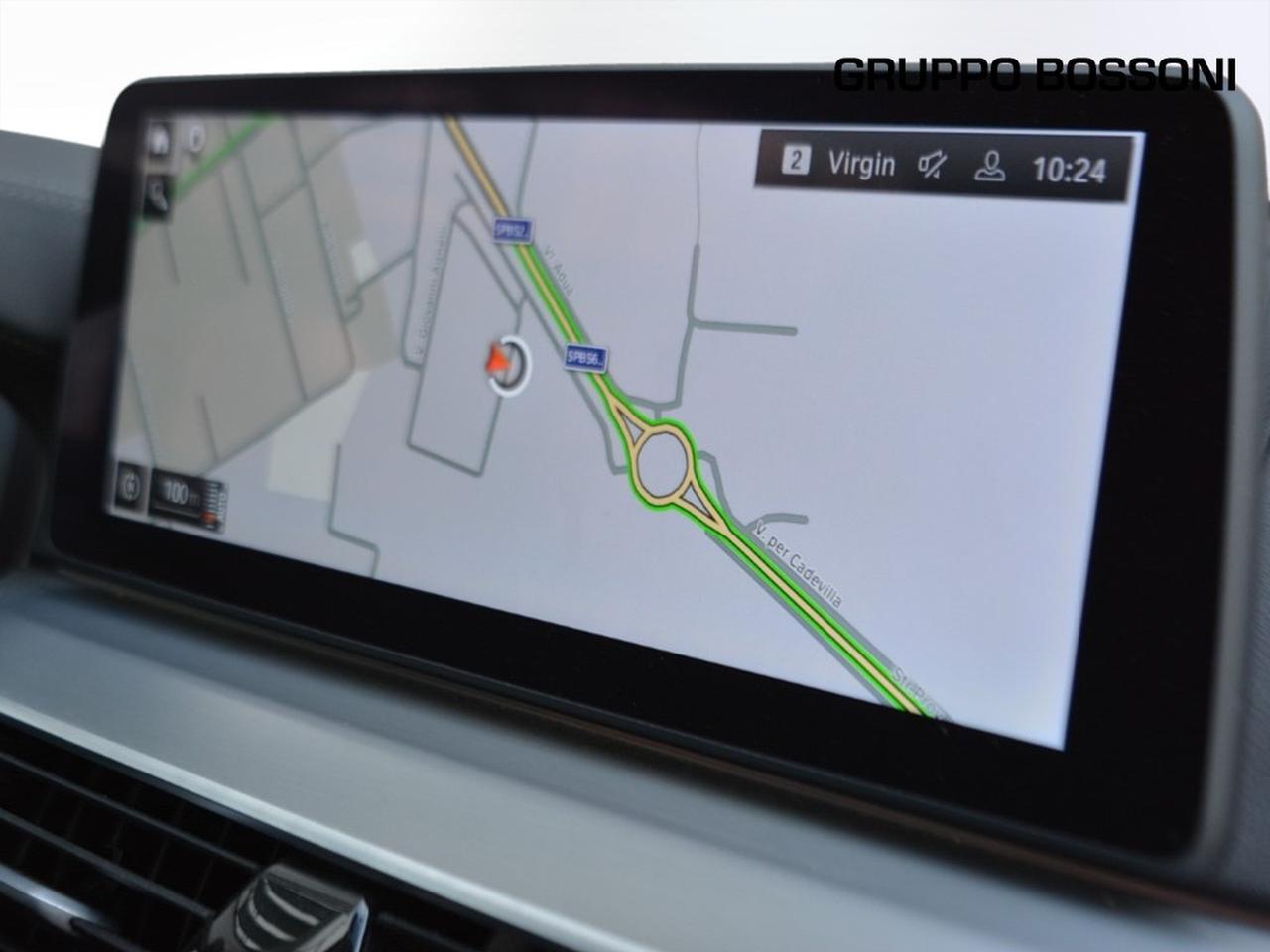 BMW Serie 5 touring 518d mild hybrid 48v luxury steptronic