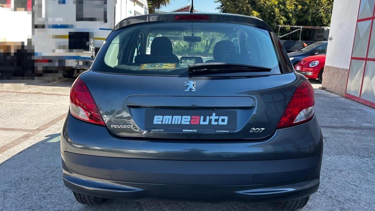 Peugeot 207 1.4 HDi 70CV 5p.