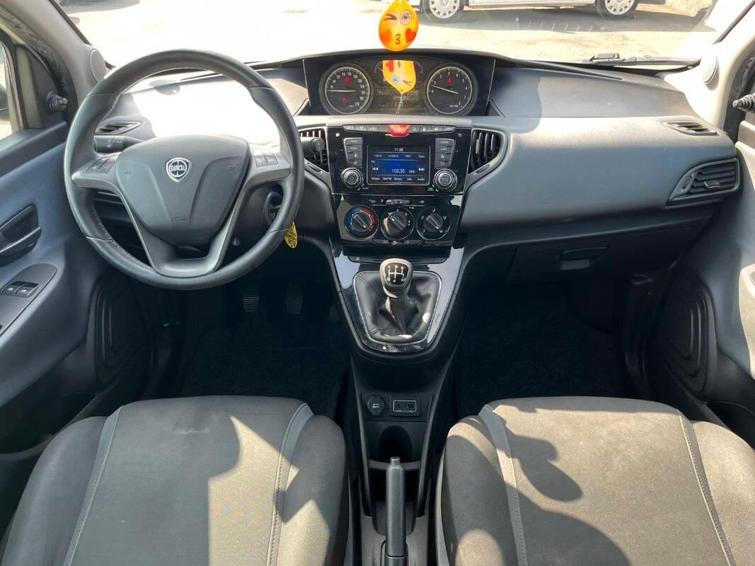 Lancia Ypsilon 1.2 Opening edition ecochic Gpl 69cv
