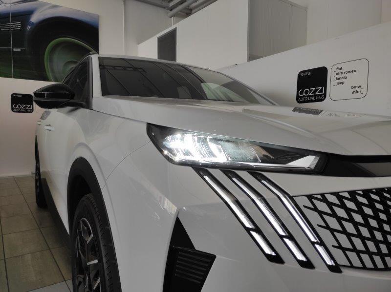 PEUGEOT 5008 3ª serie - 5008 Hybrid 145 e-DCS6 Allure