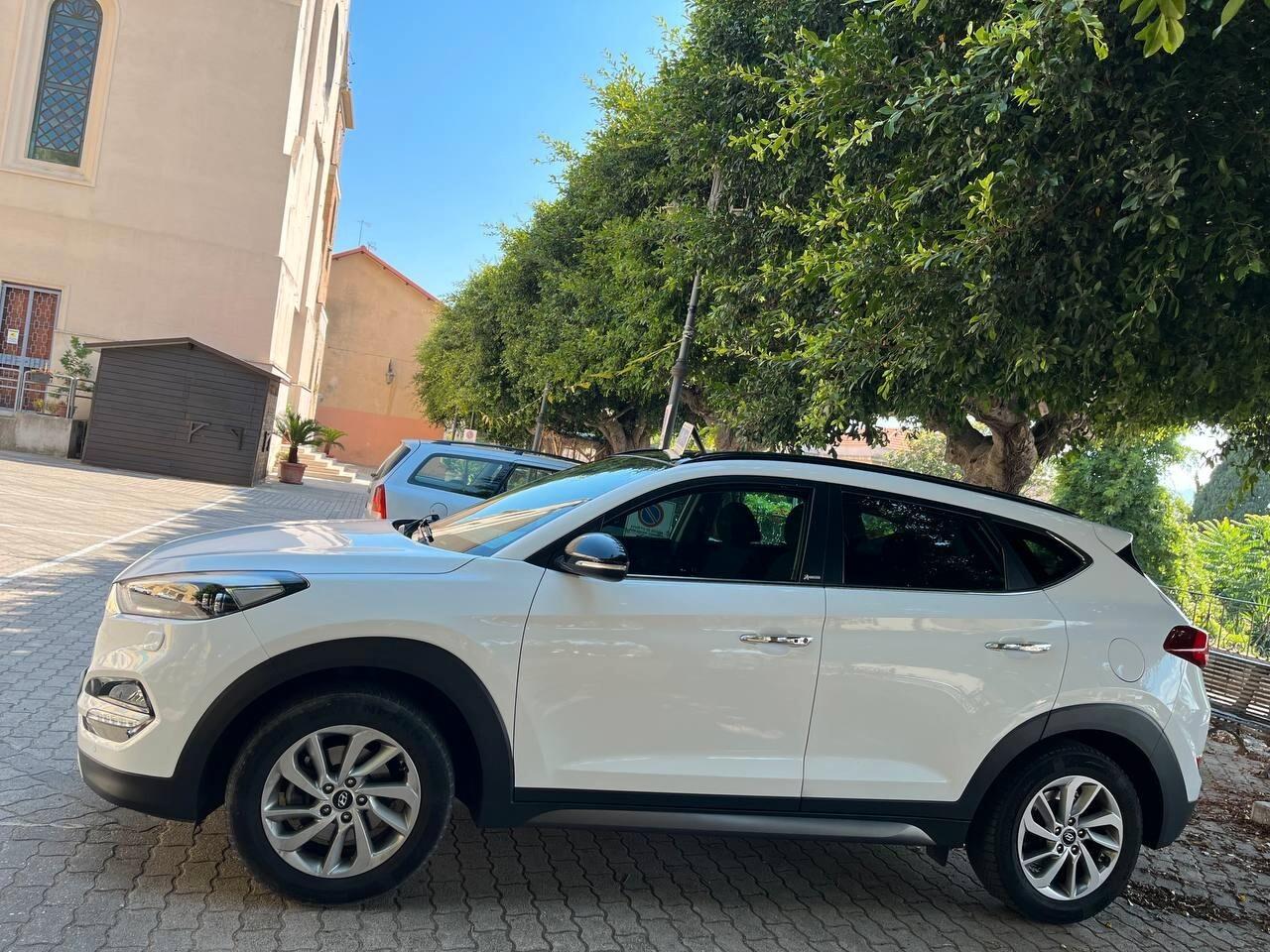 Hyundai Tucson 1.7 CRDi Comfort Pack 2wd