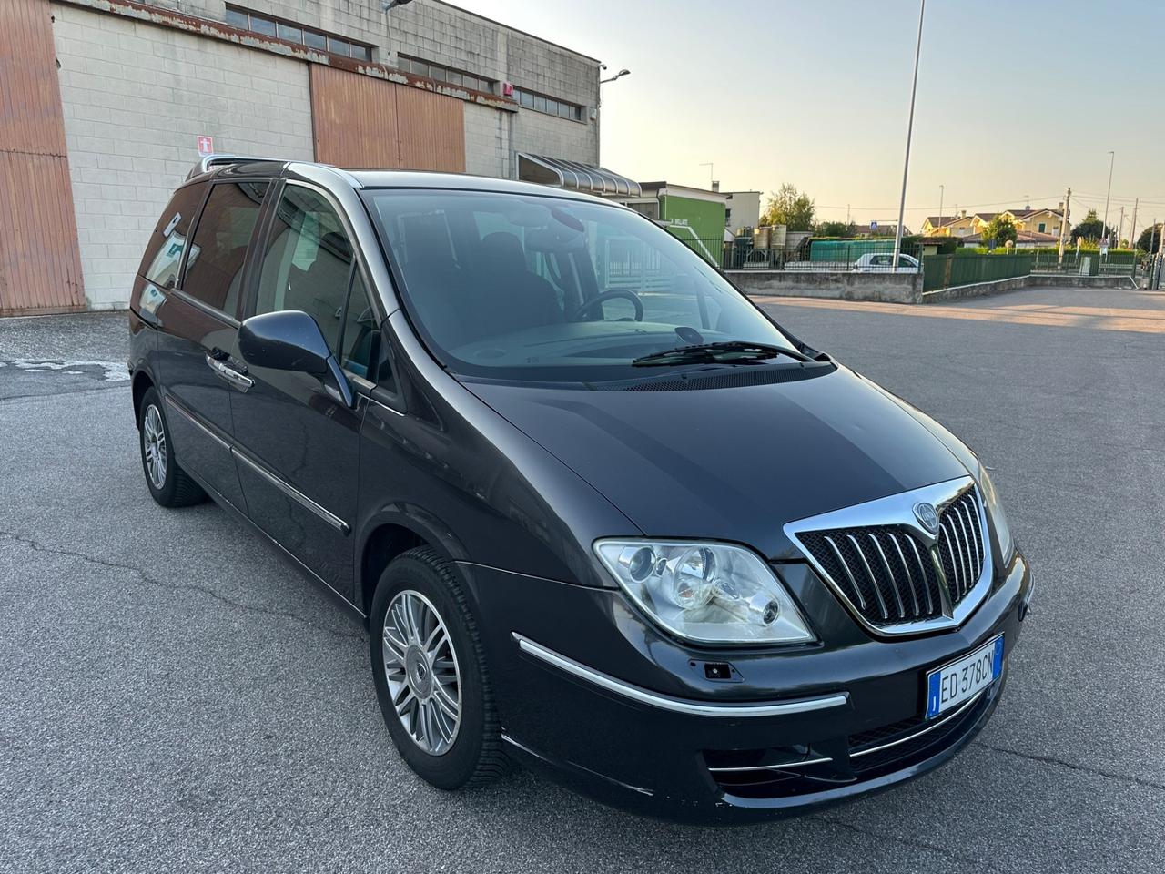 Lancia Phedra 2.2 MJT Limited Edition