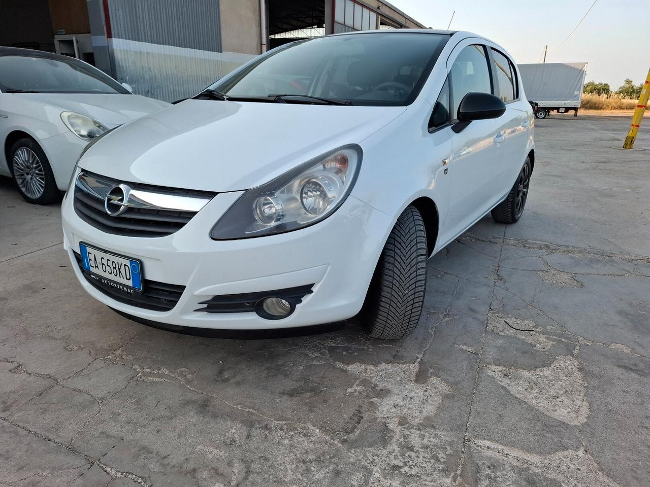 Opel Corsa 1.3 CDTI 75CV (EURO 4) BICOLORE