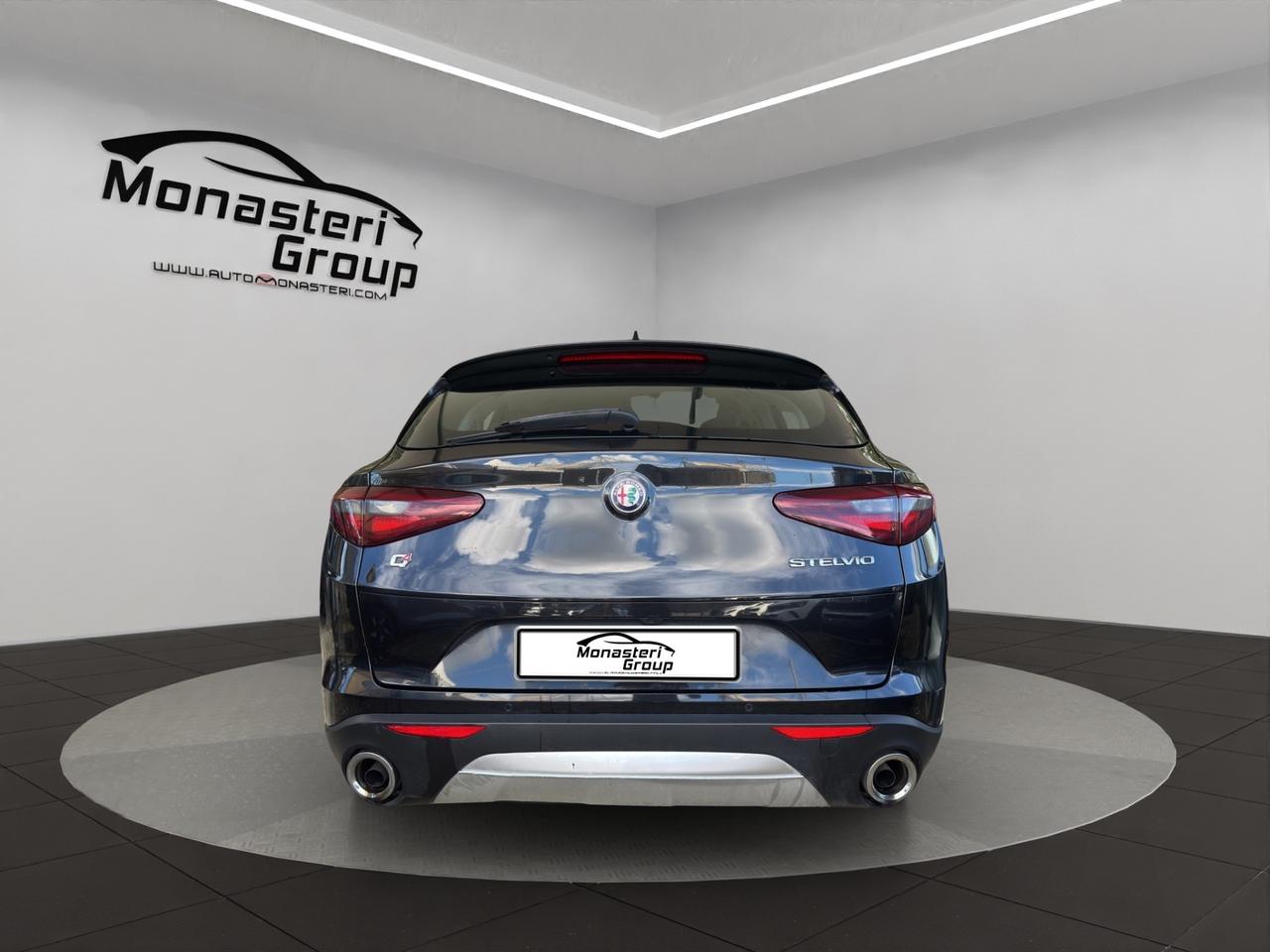 Alfa Romeo Stelvio 2.2 Turbodiesel 210 CV AT8 Q4 Lusso