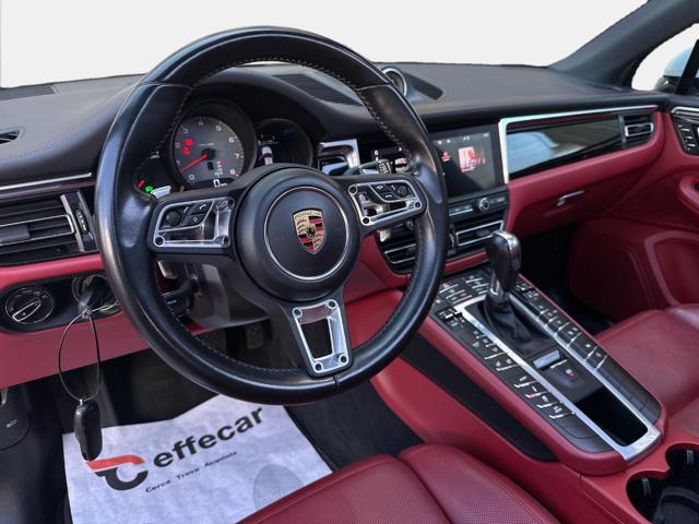 PORSCHE Macan 3.0 S