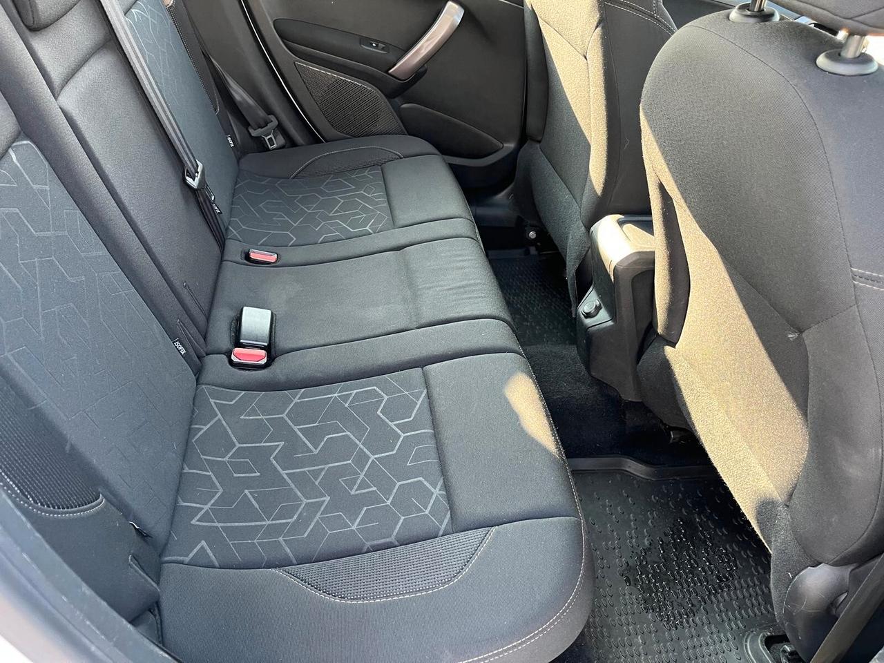 Peugeot 2008 PureTech 82 Active