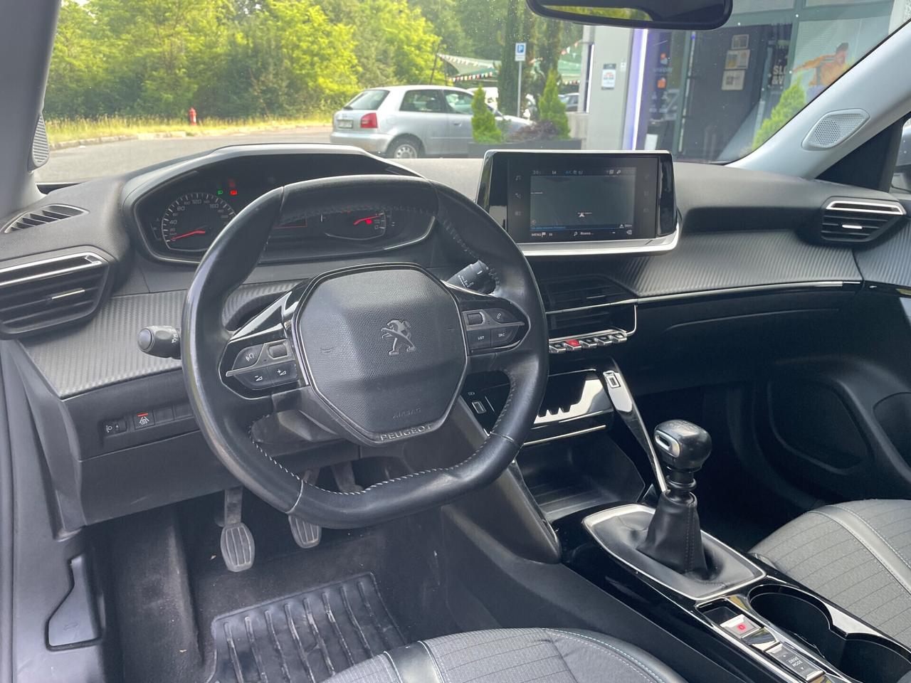 Peugeot 2008 PureTech 100 S&S Allure