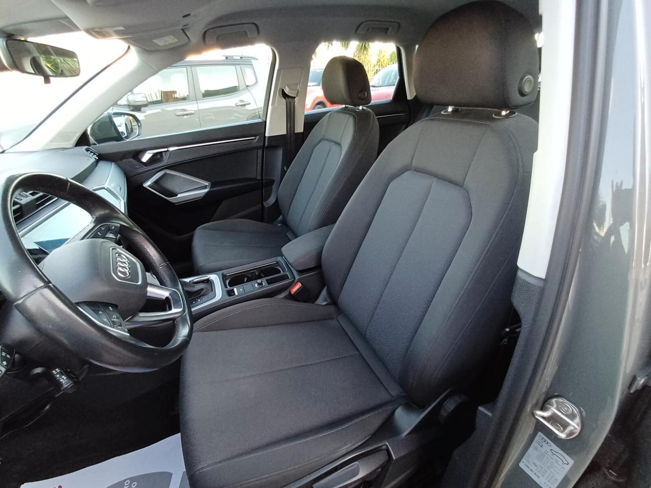 Audi Q3 35 TDI Quattro S tronic Business