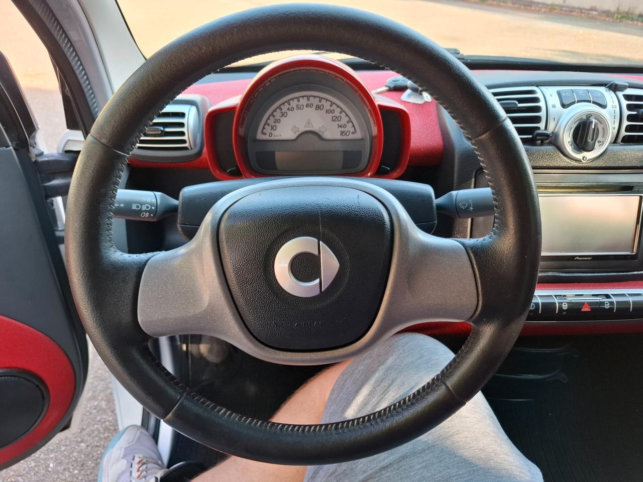 Smart ForTwo 1000 52 kW MHD coupé passion