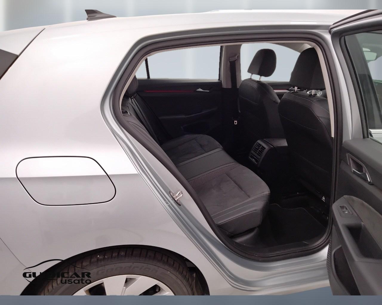 VOLKSWAGEN Golf VIII 2024 - Golf 2.0 tdi Style 150cv dsg