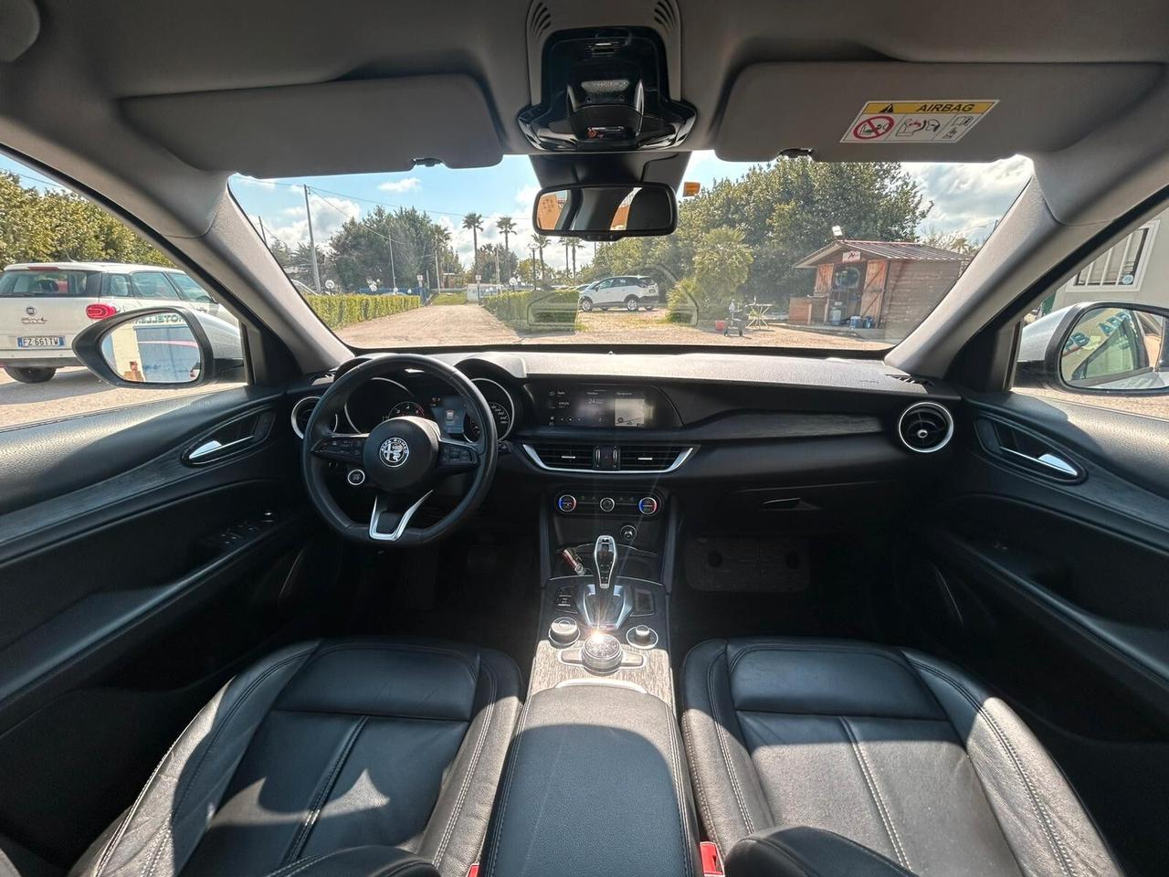 Alfa Romeo Stelvio 2.2 Turbodiesel AUTOCARRO 5 POSTI (N1) 160 CV AT8 RWD Business € 14.800 + IVA