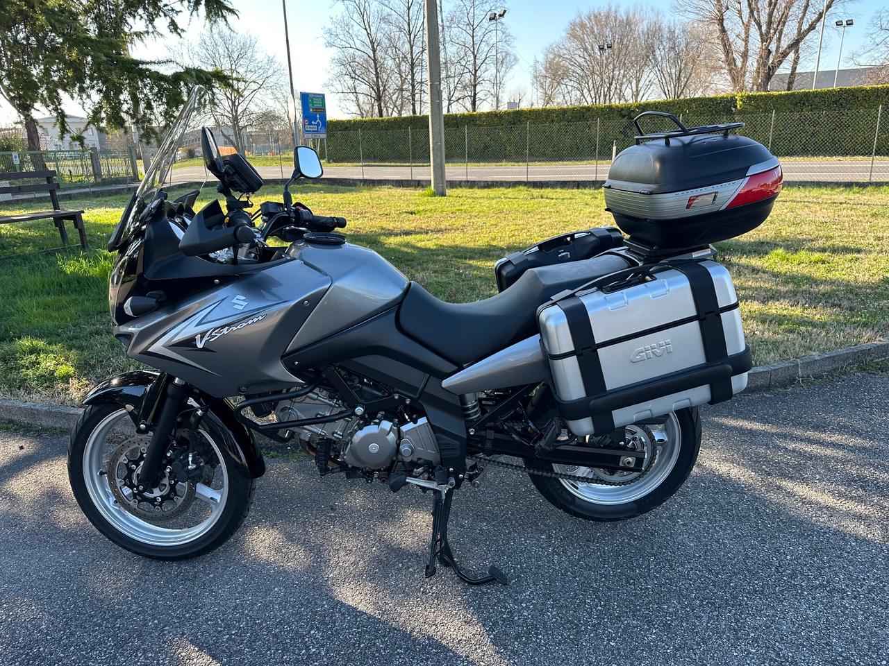 Suzuki V Strom DL 650