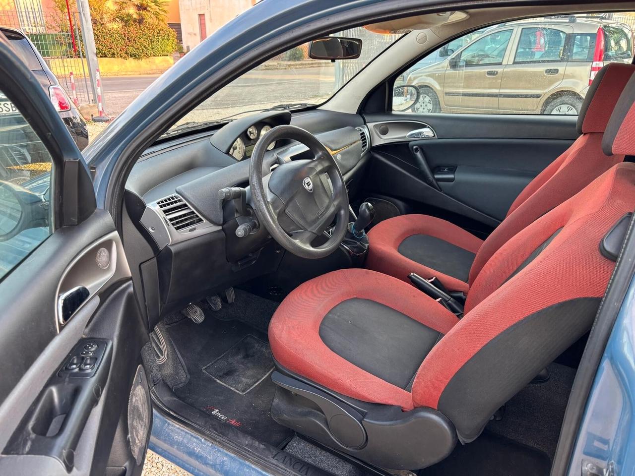 Lancia Ypsilon 1.3 Multijet 16V Argento