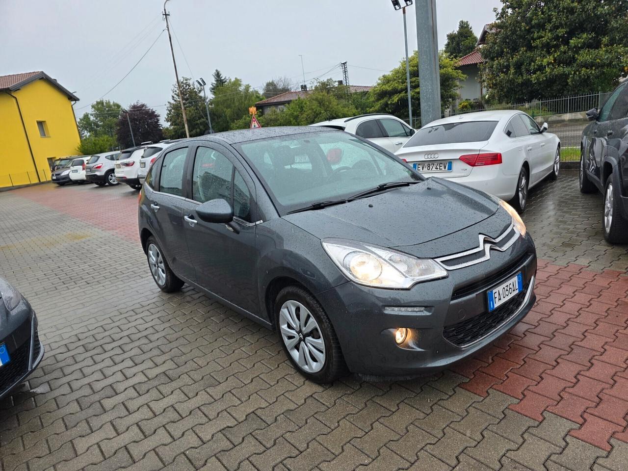 Citroen C3 BlueHDi 75 Exclusive perfetta e garantita 12M