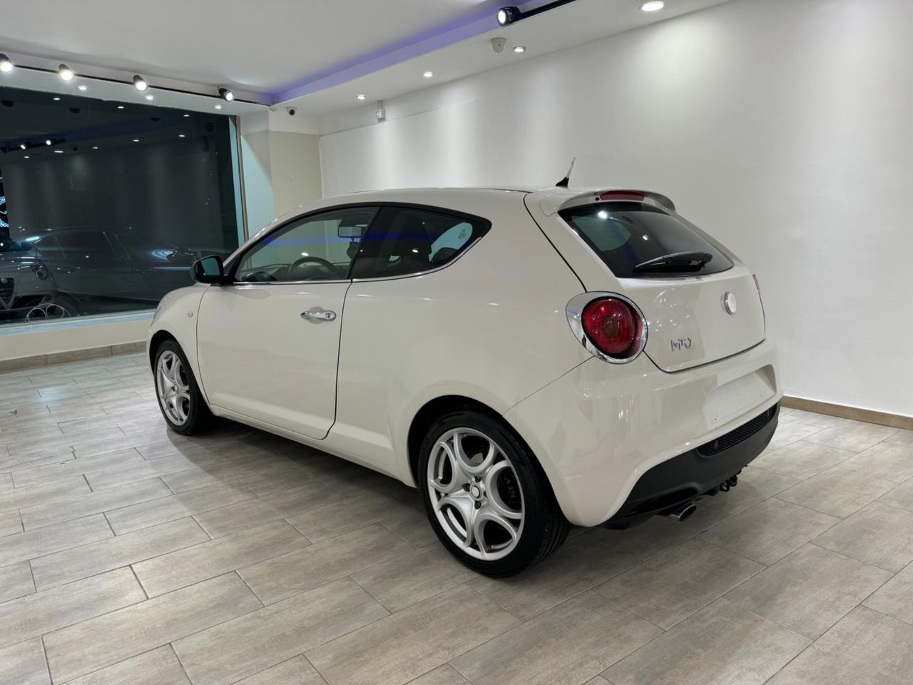 Alfa Romeo MiTo 1.4 T 120 CV GPL Distinctive Sport Pack