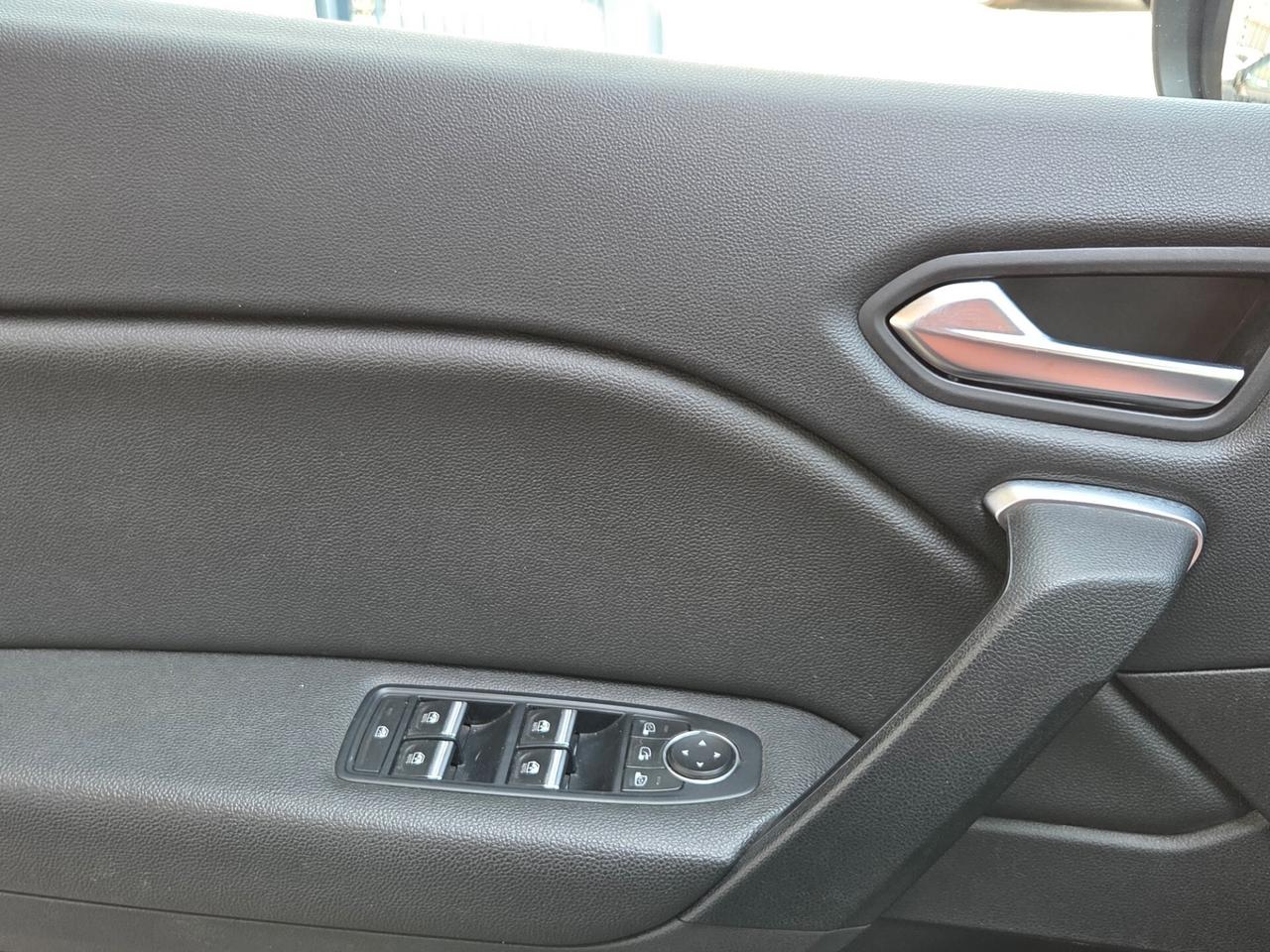 Renault Captur TCe 100 CV Intens
