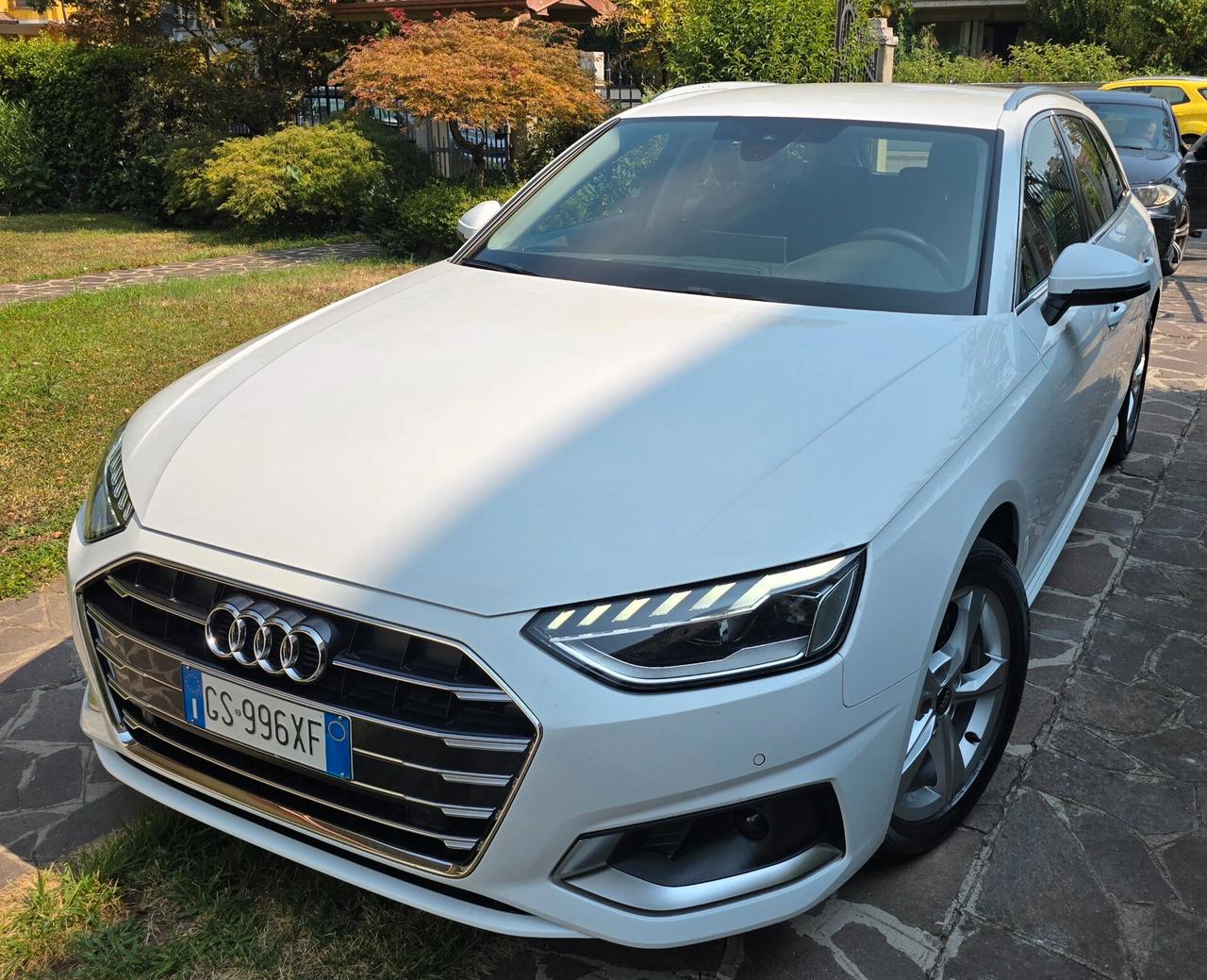Audi A4 Avant 35 TDI/163 CV S tronic line edition