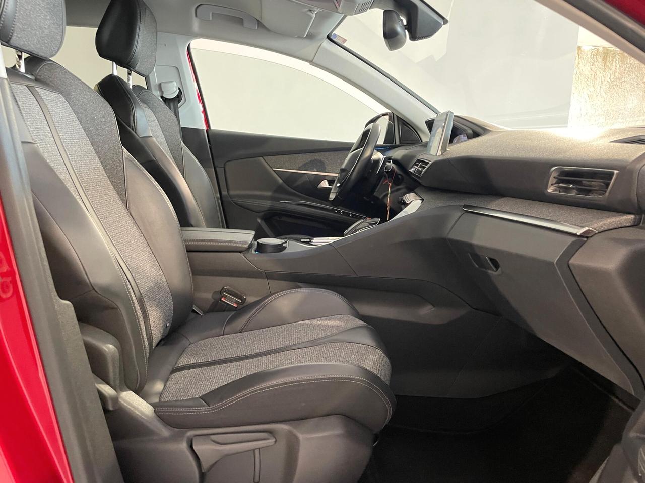 Peugeot 3008 1.5HDi 130CV ALLURE PRONTA CONSEGNA