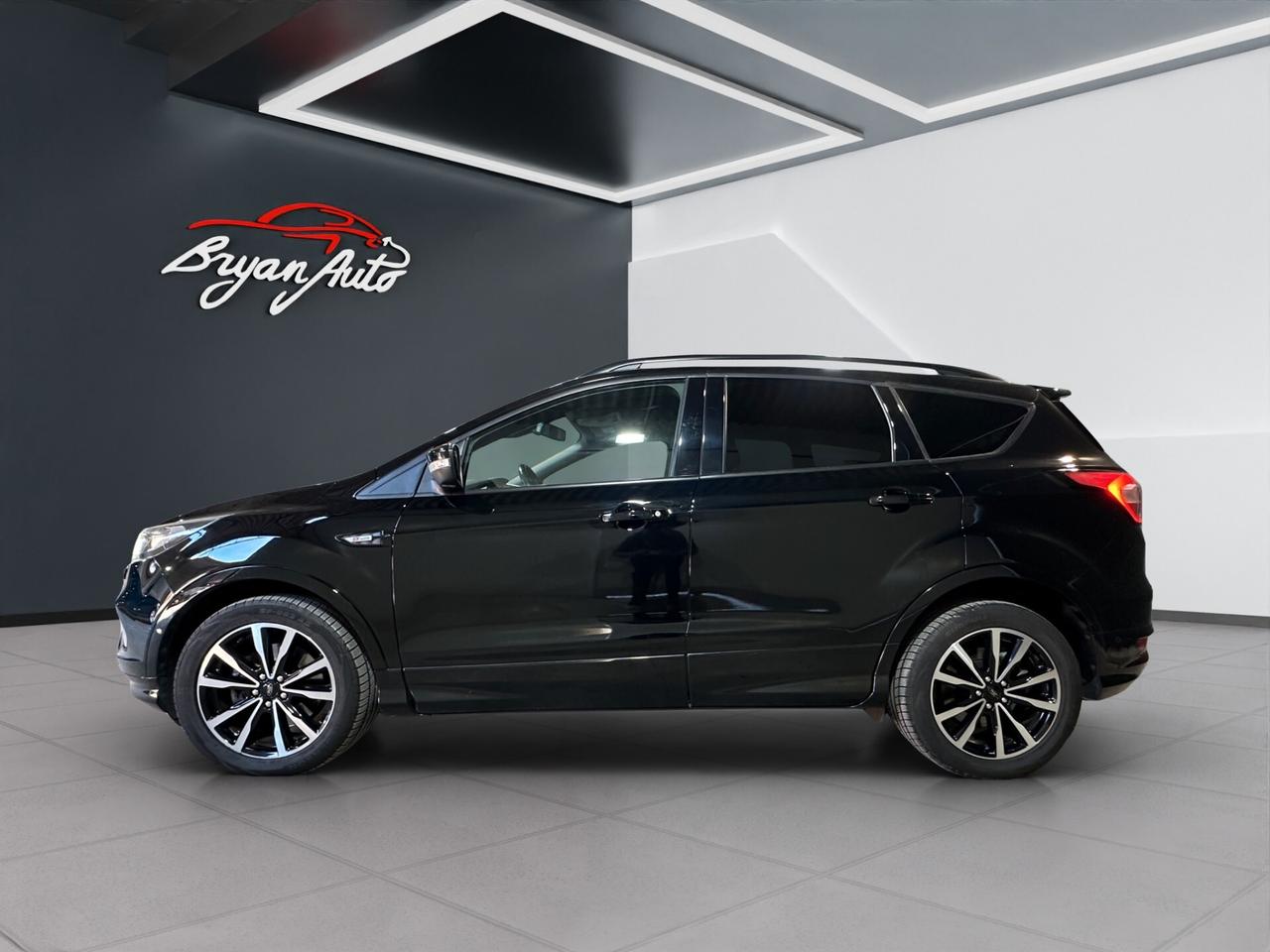 Ford Kuga 2.0 tdci ST-Line S&S 2WD 120CV