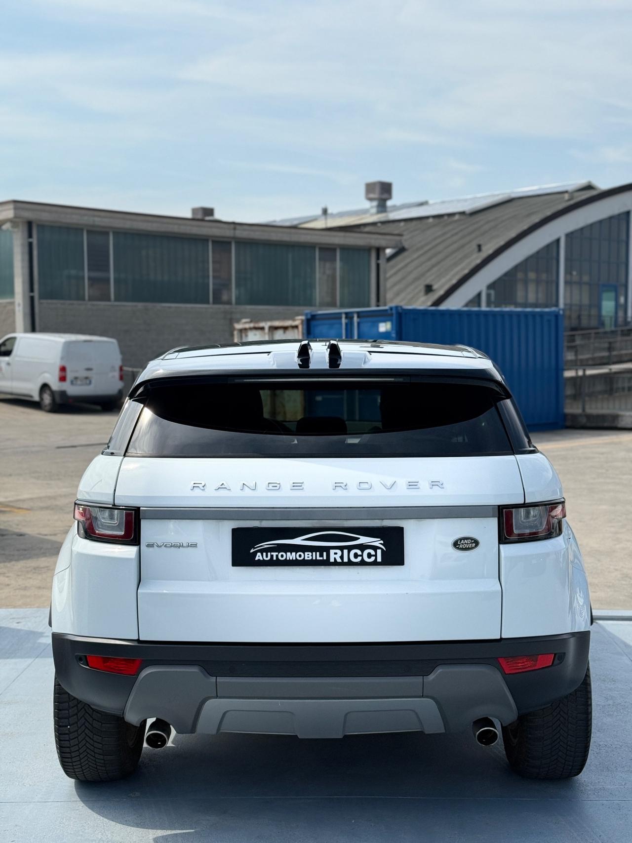 Land Rover Range Rover Evoque 2.0 TD4 180 CV 5p. SE