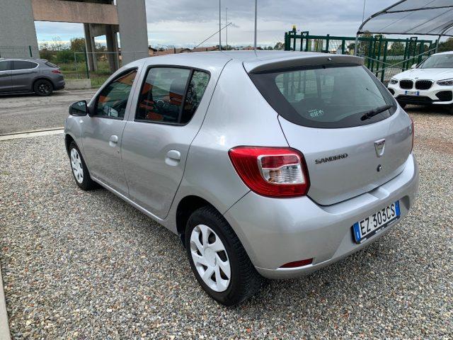 DACIA Sandero 1.2 GPL 75CV Ambiance*AUTO ADATTA A NEOPATENTATI*