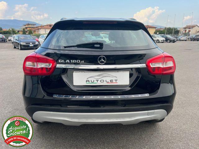 MERCEDES-BENZ GLA 180 d Premium - PER NEOPATENTATO -