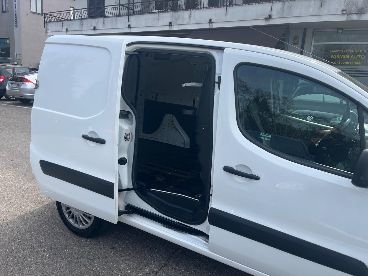 Citroen Berlingo BlueHDi 100 Van 3 posti Club L1