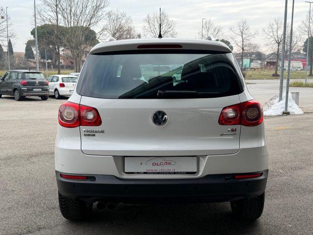 VOLKSWAGEN Tiguan 1.4 TSI 4MOTION Sport & Style