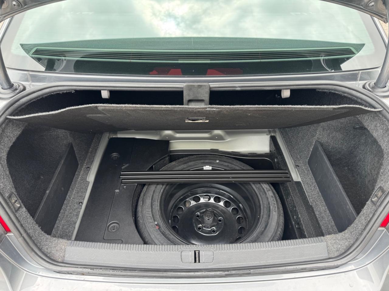 Volkswagen Passat 2.0 TDI 140cv Berlina