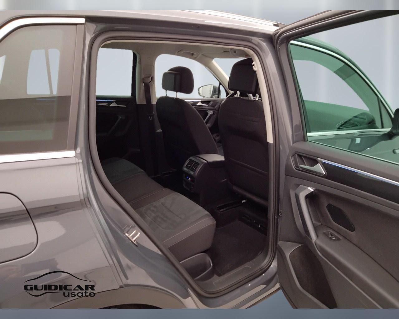 VOLKSWAGEN Tiguan II 2021 - Tiguan 2.0 tdi Elegance 4motion 200cv dsg