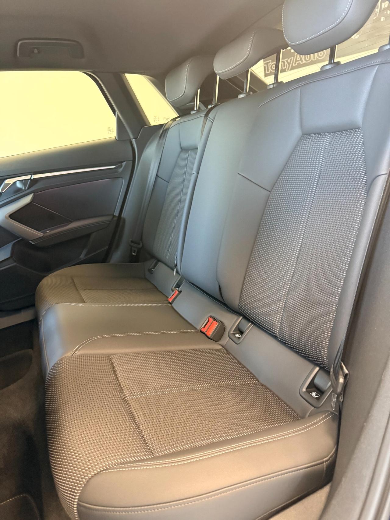 Audi A3 SPB 35 TDI S tronic line edition PACCHETTO LUCI SOFFUSE,APPLE CARPLAY,NAVI,TELECAMERA,FARO MATRIX