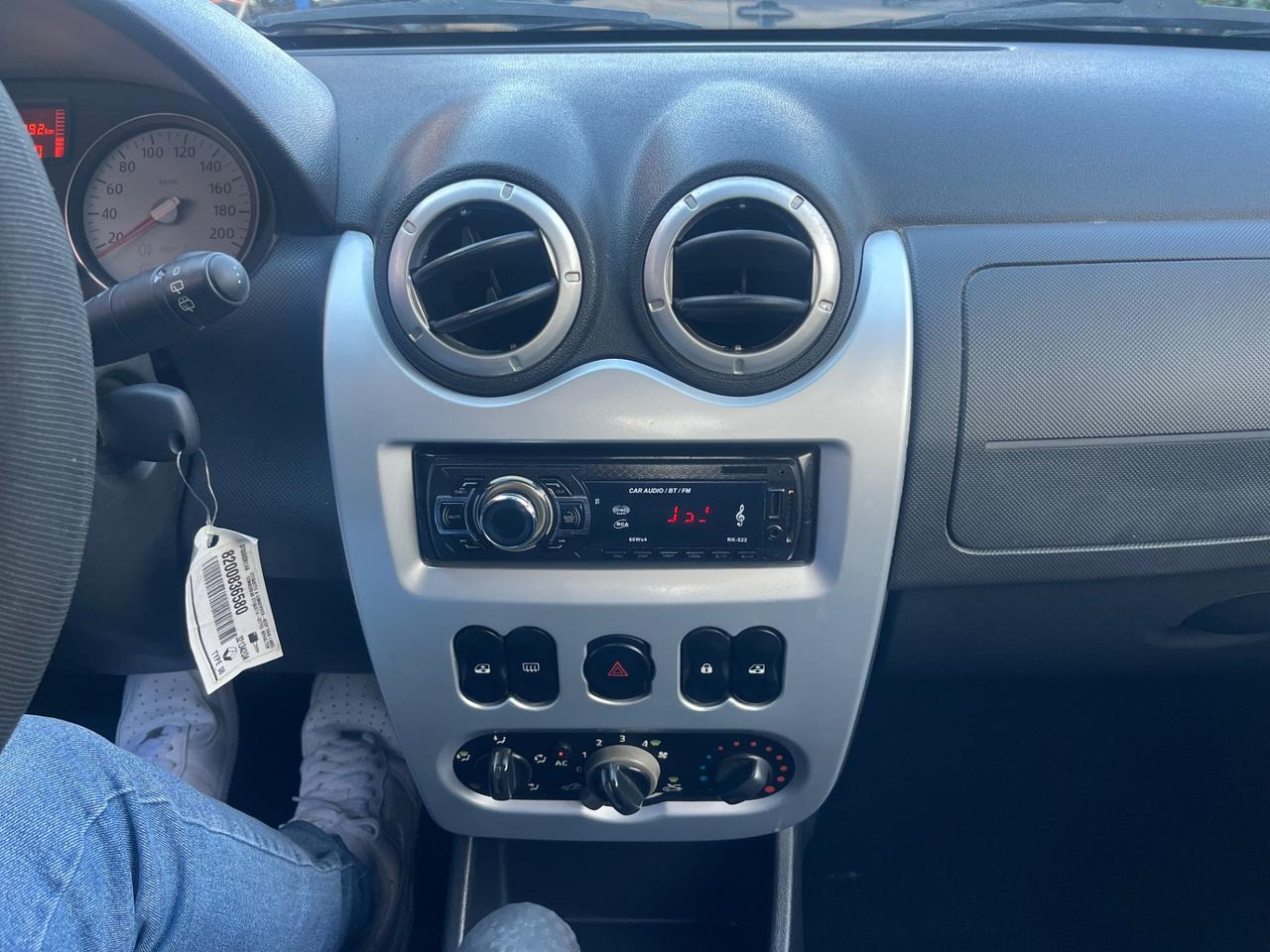 Dacia Sandero 1.2 16V Lauréate 2009 117.000 KM