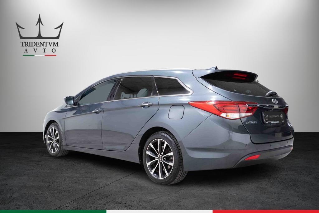 Hyundai i40 Wagon 1.7 crdi Business 141cv auto