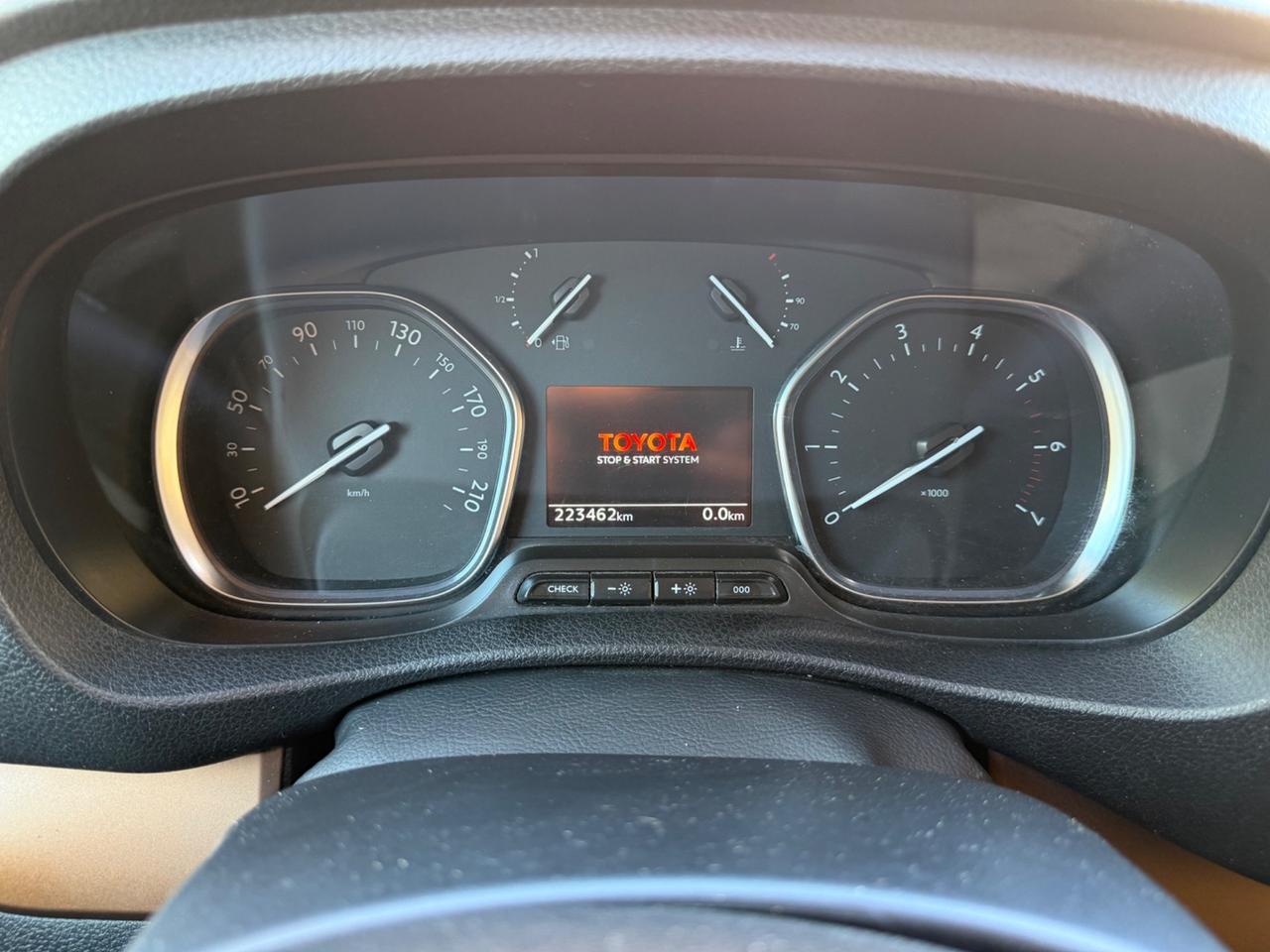 Toyota Proace Verso 1.5D L0 D Luxury
