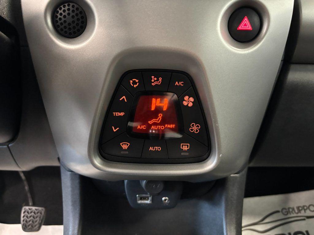 Toyota Aygo 5 Porte Automatica MMT 1.0 Benzina 5 Porte x-business