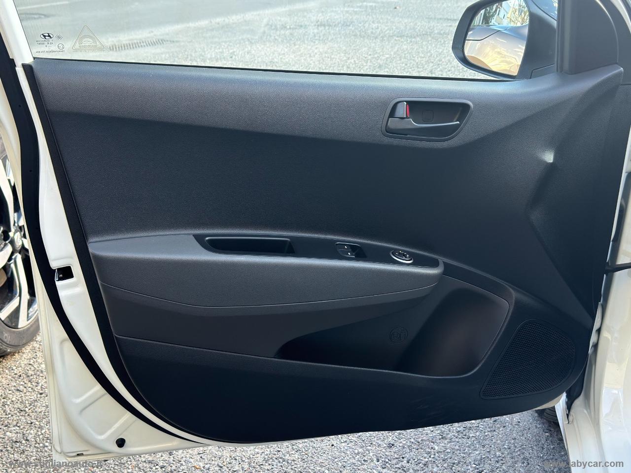 HYUNDAI i10 1.0 MPI Prime