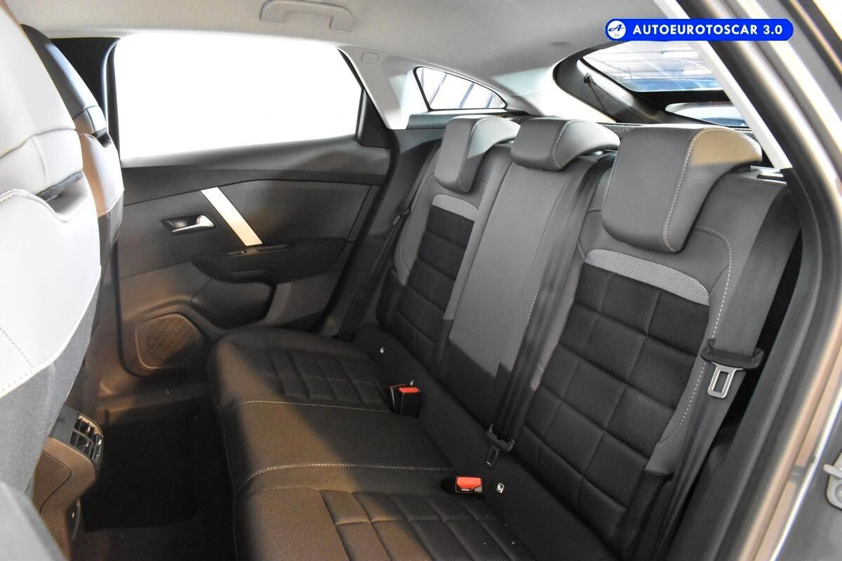 Citroen C4 Hybrid 136 e-DCS6 Plus