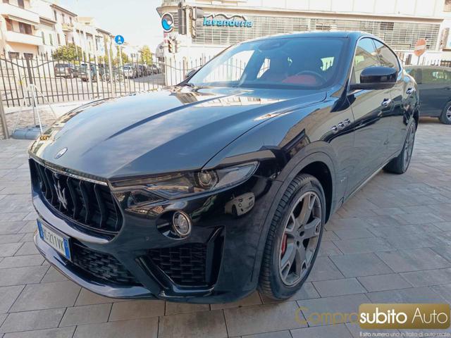 MASERATI Levante V6 AWD Gransport