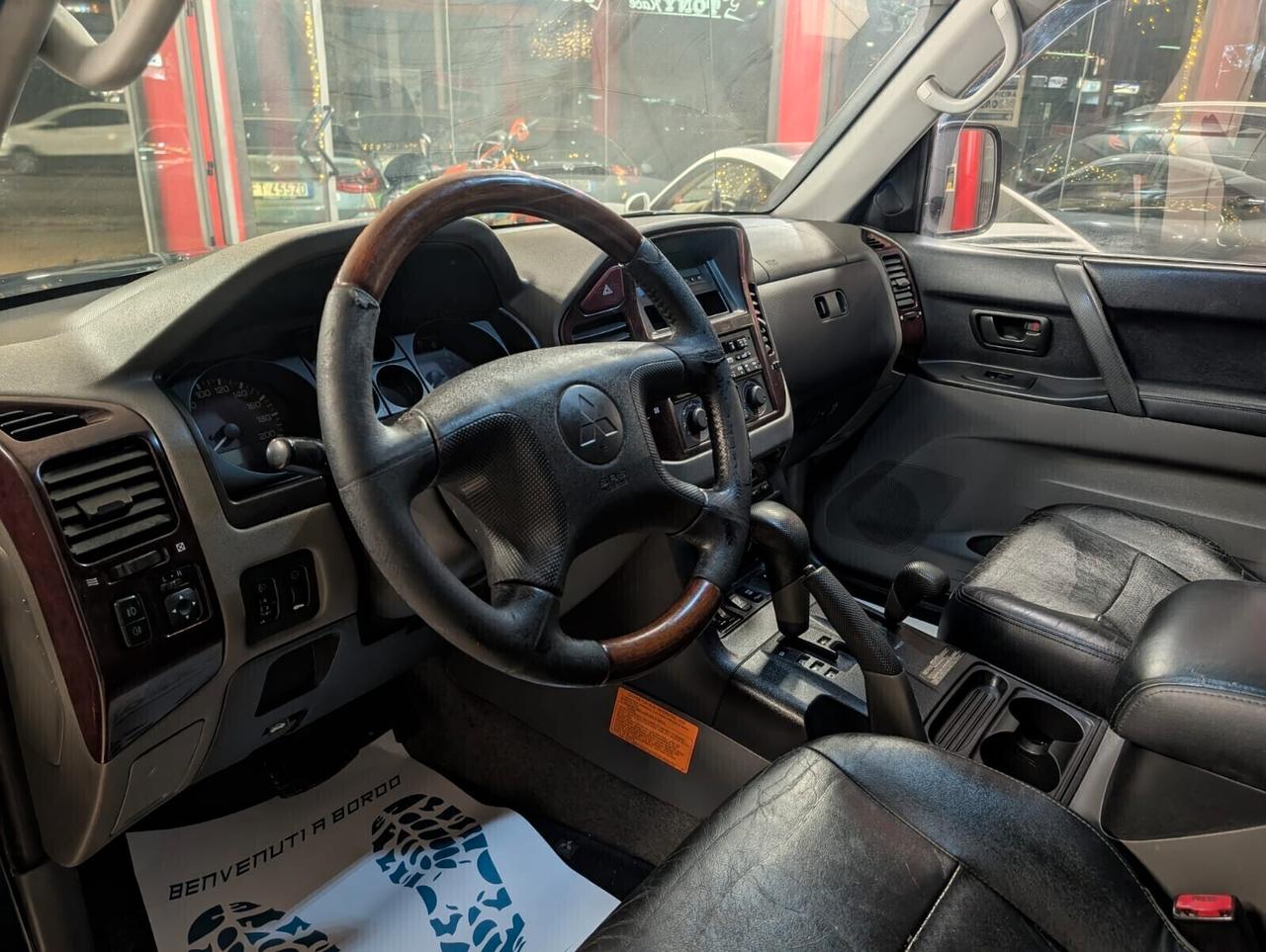 Mitsubishi Pajero 3.2 5 POSTI CAMBIO AUTOMATICO